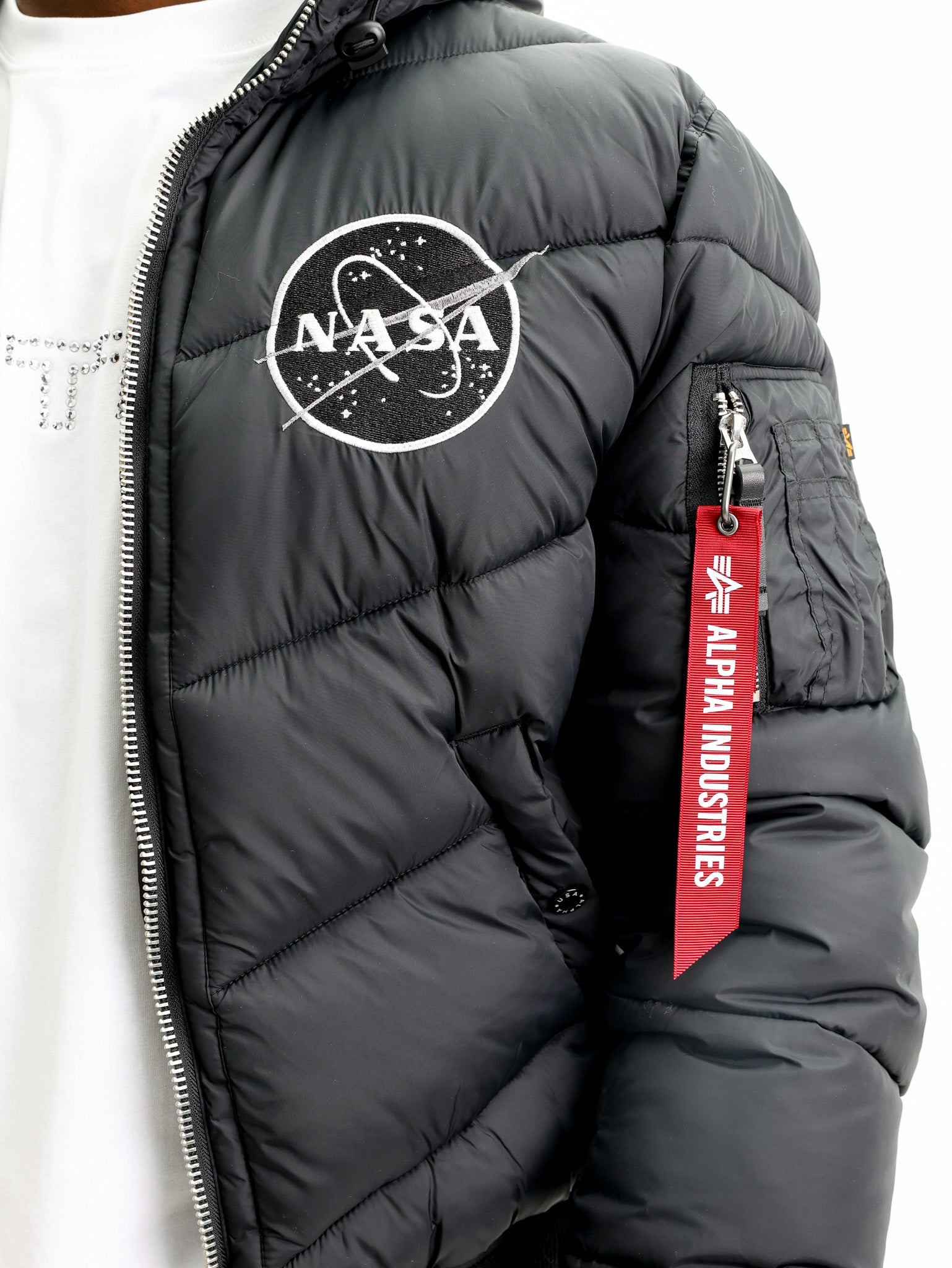 Alpha Jacket Hooded Puffer Voyager Black